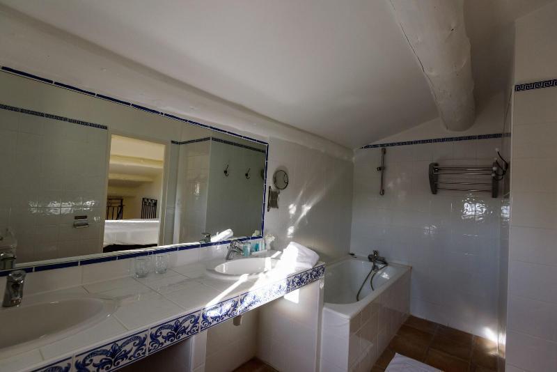 Hotel Belesso Фонтвілль Екстер'єр фото