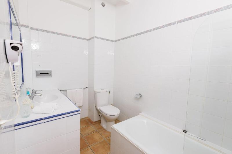 Hotel Belesso Фонтвілль Екстер'єр фото